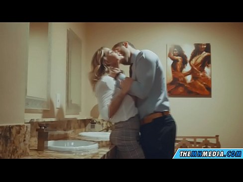 ❤️ Ko vas prsata blondinka zapelje na javnem stranišču ❤ Porn video na sl.tradeis.top ❌